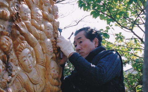 彫刻家 前島秀章プロフィール