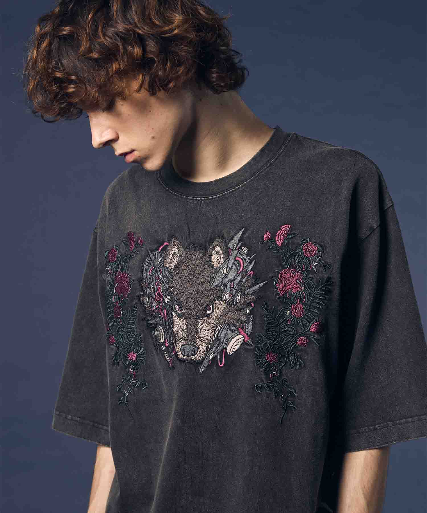 Various Artists Embroidery Prime-Over Crew Neck T-Shirt
