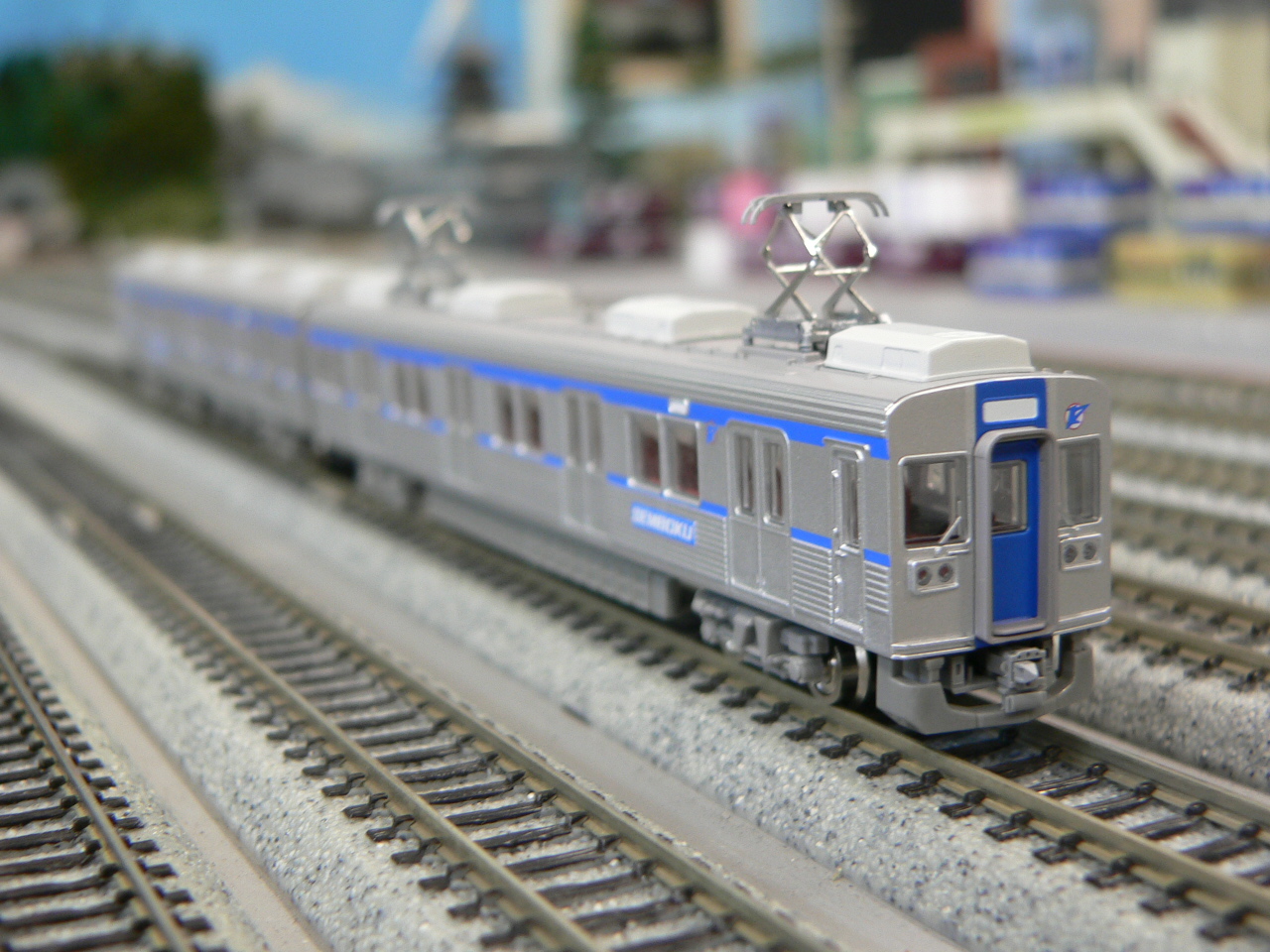 トミーテックの鉄コレ、泉北3000系改造車のライト点灯化特製品をM