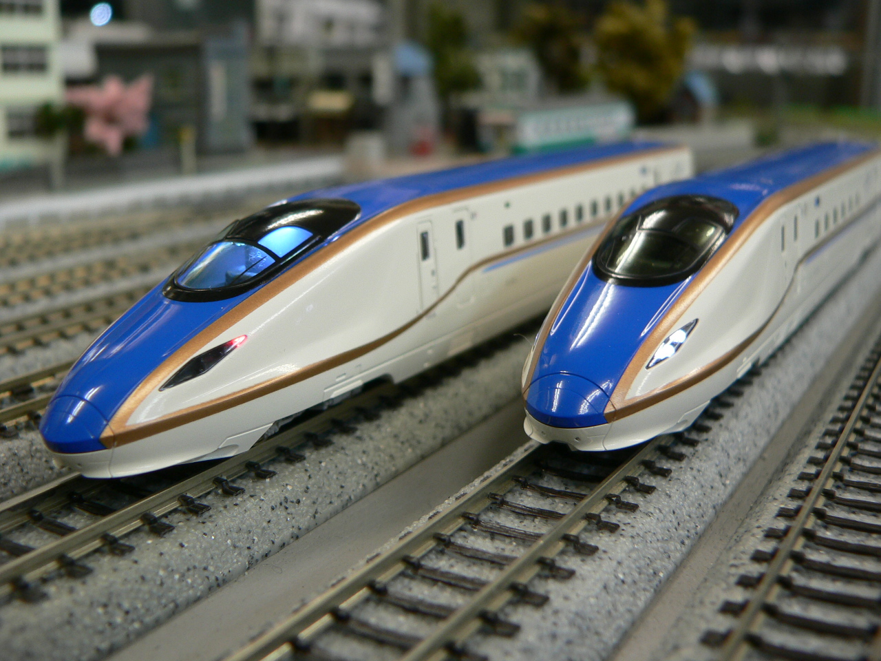 カトーのE7系北陸新幹線基本＆増結12両フルセットの車掌室灯＆室内