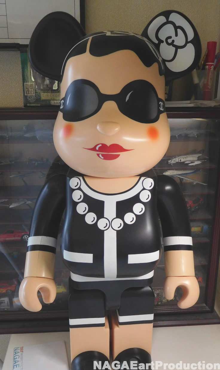 修理・リペイント】CHANEL BE@RBRICK 1000% – NAGAEアートプロダクション