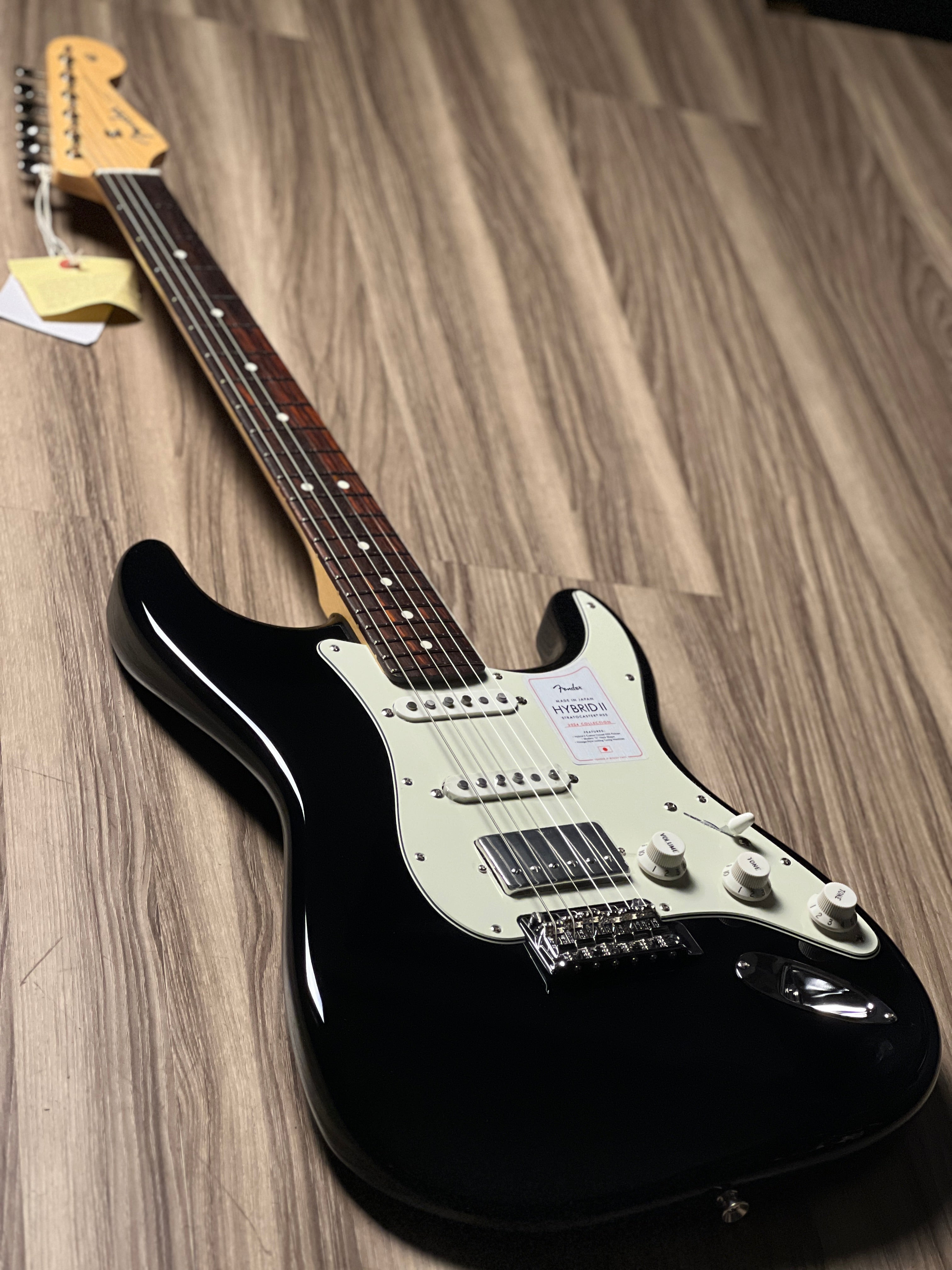 Fender Japan Hybrid II Stratocaster HSS with Rosewood FB In Black