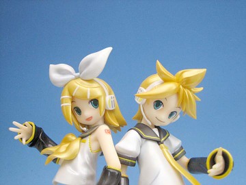 ボークス モエコレ+『鏡音リン・レン』 レビュー: ねころぐ