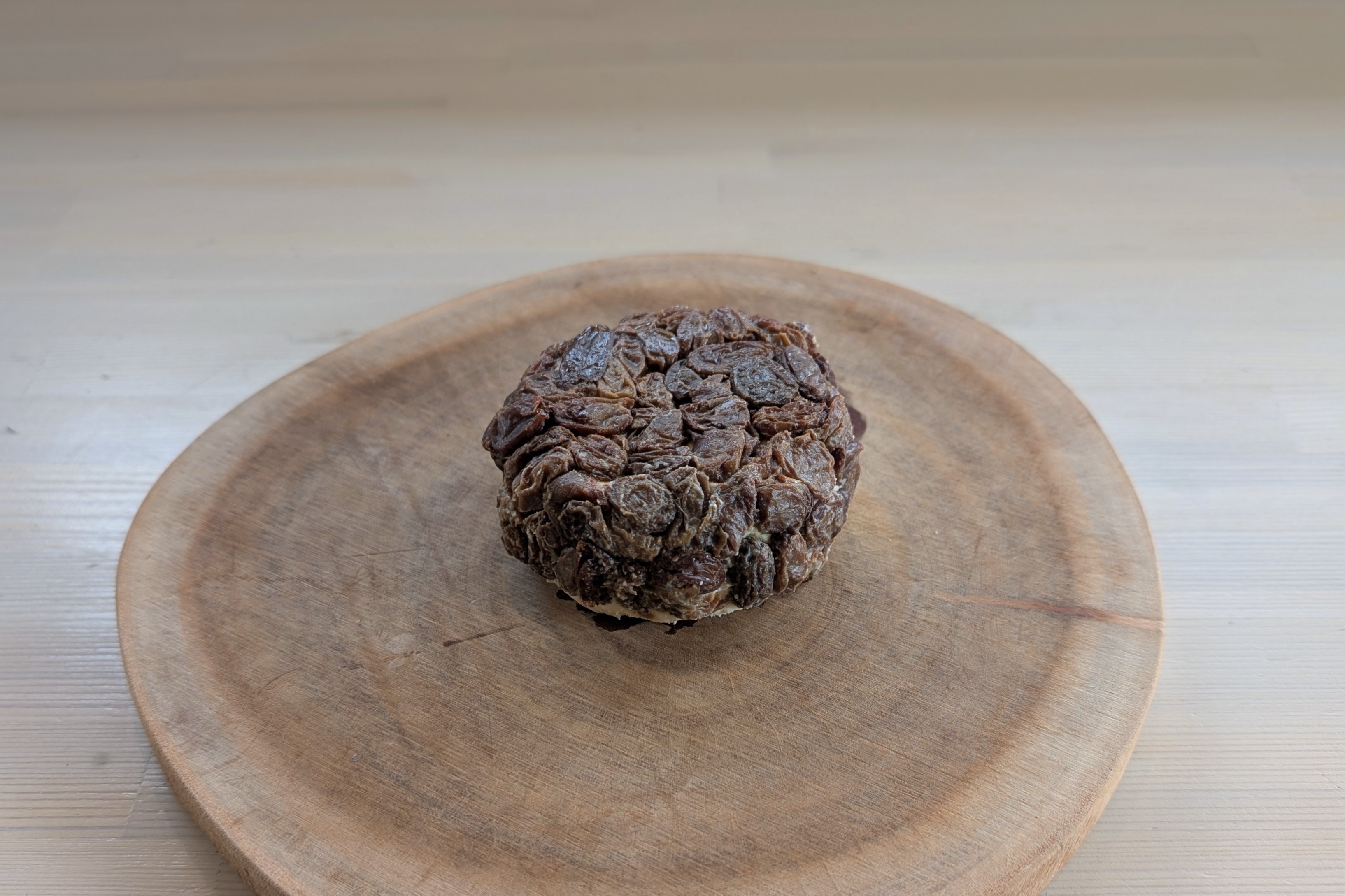 デザートチーズ 二世古 雪花【sekka】ラムレーズン | ニセコチーズ工房