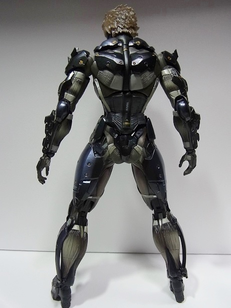 レビュー:プレイアーツ改 雷電 (メタルギア ライジングリベンジェンス
