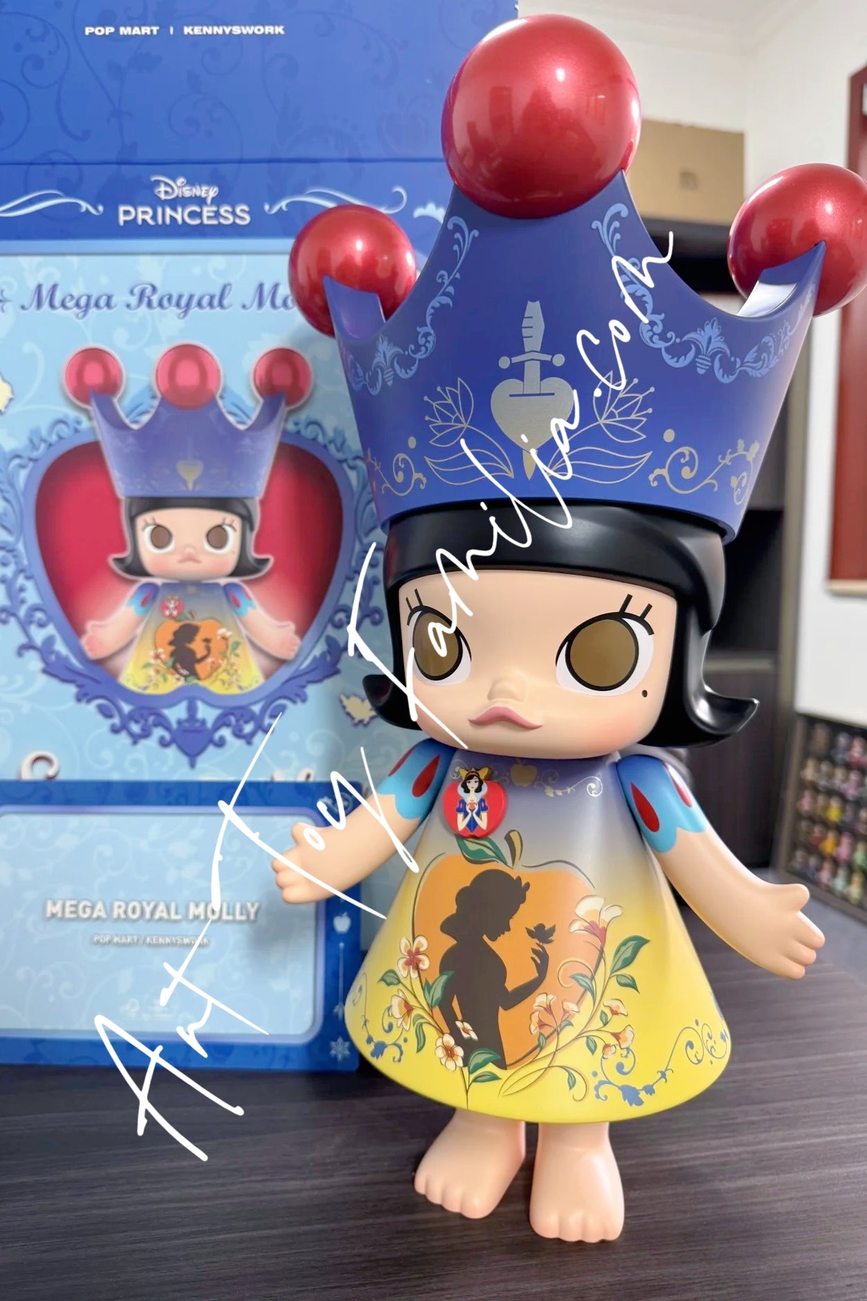 400% MEGA Royal Molly 400% Snow White - 白雪公主400% – Art Toy Familia