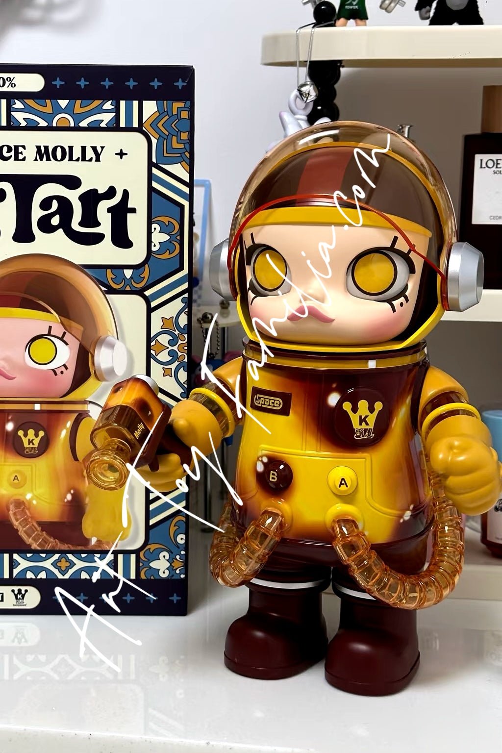 popmart MEGA SPACE MOLLY 400% Egg 購入 Tart Pop Mart Mega Space
