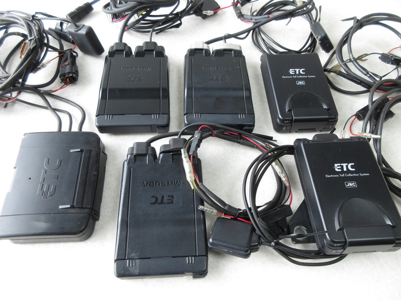 バイク用ETCの選び方！アンテナ一体型と分離型、日本無線とミツバ、何