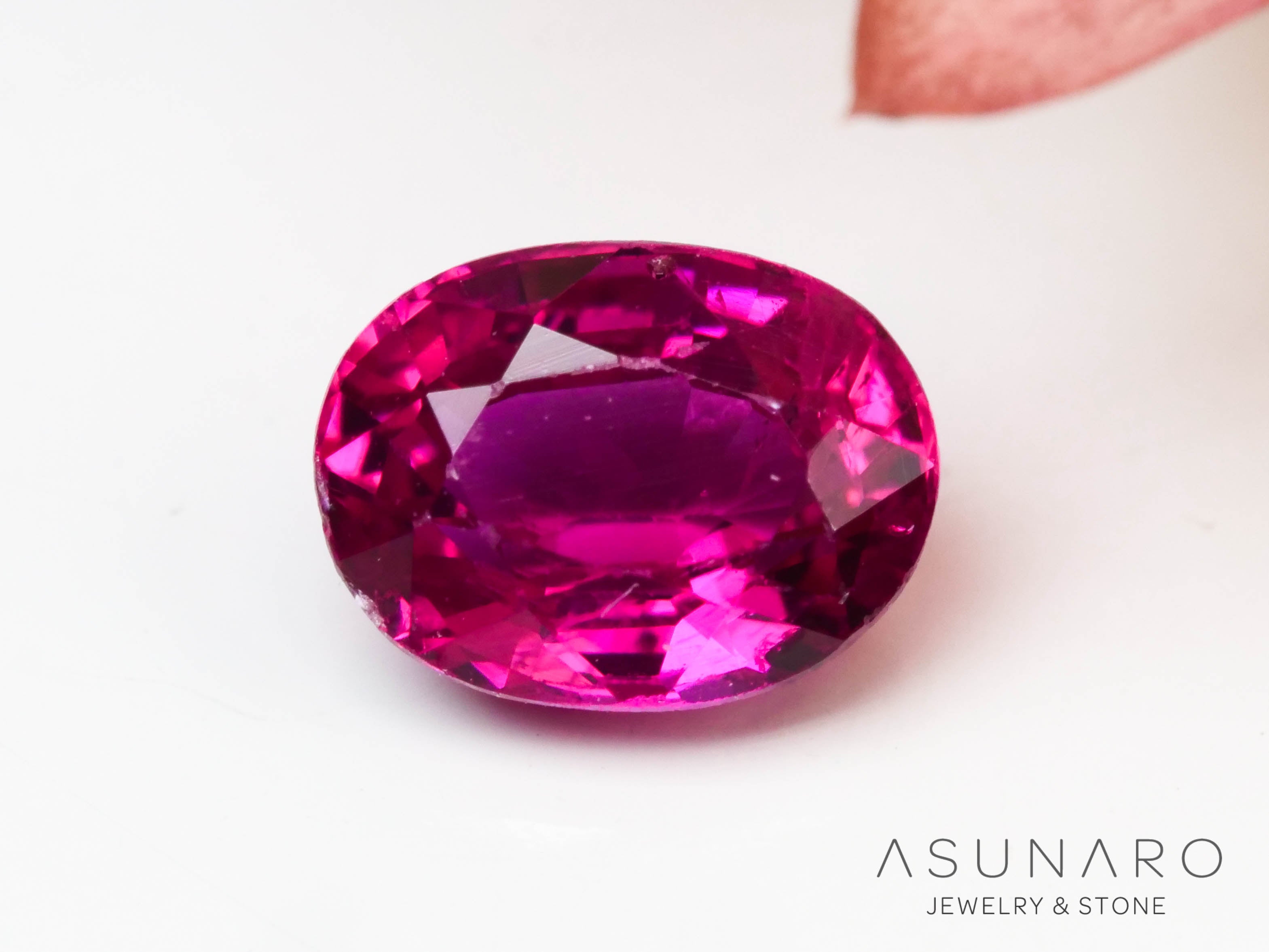 ルビー オーバルカット タイ産 0.47ct 【240731-2390】 – ASUNARO STONE