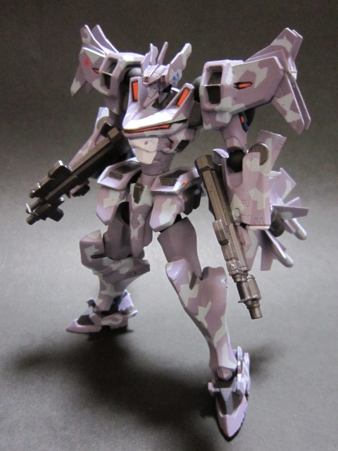 リボルテック マブラブオルタネイティブ Su-37UB チェルミナートル紅の