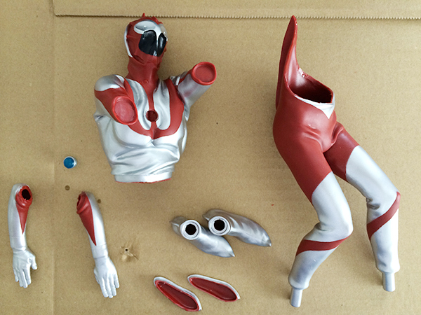 ビリケン商会のソフビ「ウルトラマン Bタイプ」を作ってみた