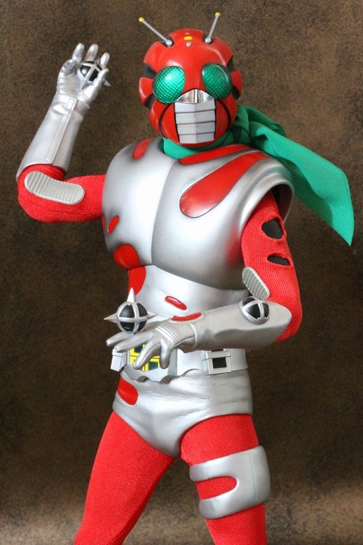 仮面ライダーRAH級可動フィギュア メディコム・トイ | プレミアムクラブ