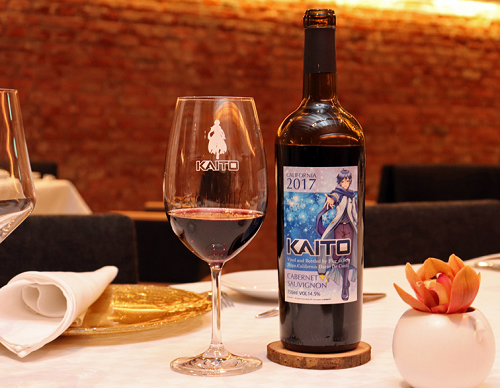 その他（グッズ）】KAITOデザインの限定ワイン&雪ミクデザインのノン