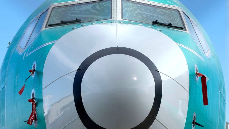 米ボーイング、737マックス生産停止へ 運航再開は認められず - BBCニュース