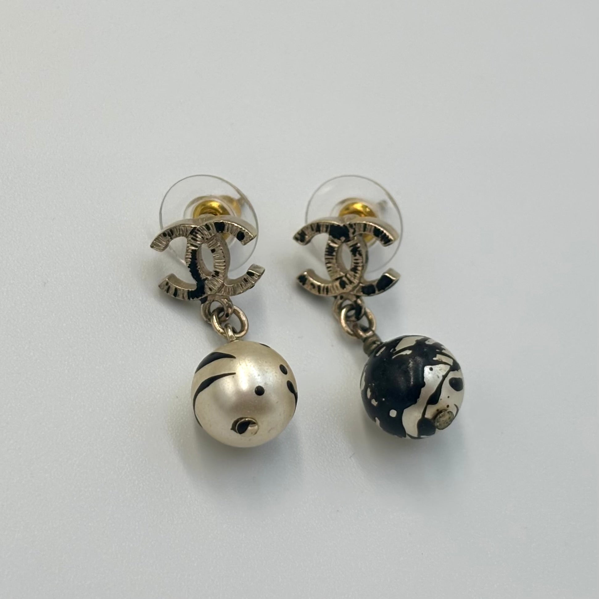 CHANEL ココマーク フェイクパール ピアス GP