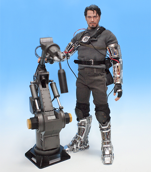 ショップ ホットトイズ トニー・スターク メカテスト版 フィギュア