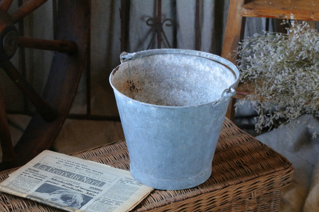 鉢カバーにも使えるブリキのバケツ イギリスアンティーク雑貨