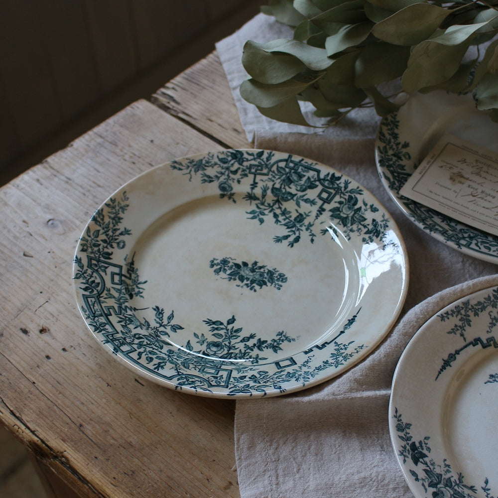 luneville | STORES フランスアンティークリュネビィル窯のMesange