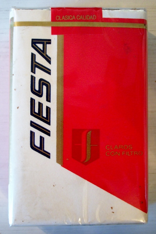 Fiesta claros con filtro – vintage Mexican Cigarette Pack