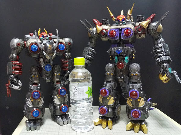 ダイアクロン ワルダロス エヴォルギガンター