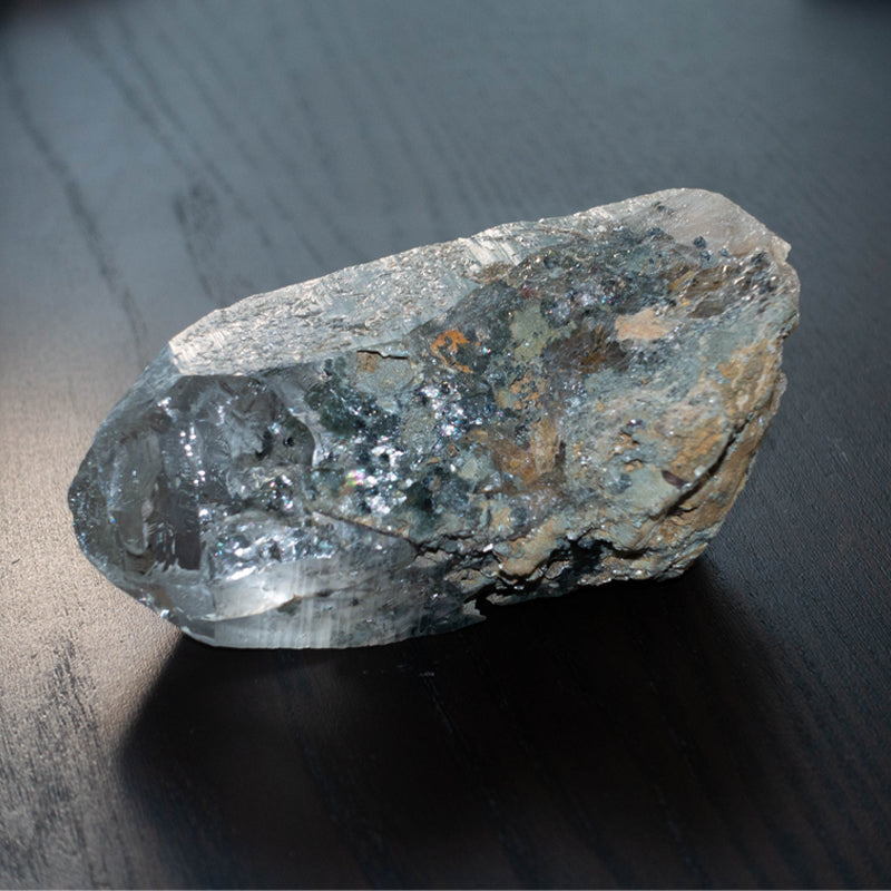 ガネーシュヒマール産 ヒマラヤ水晶ポイント 238g/92mm《クローライト