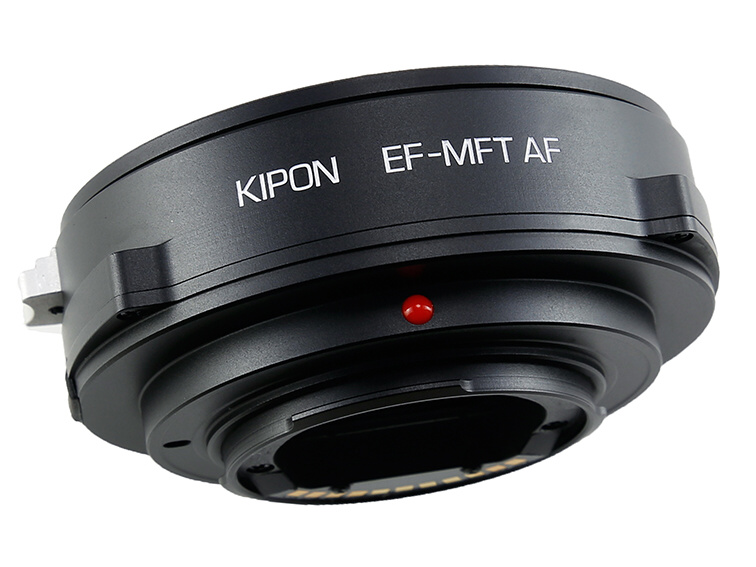 EFレンズを電子制御できるマイクロフォーサーズ用アダプター