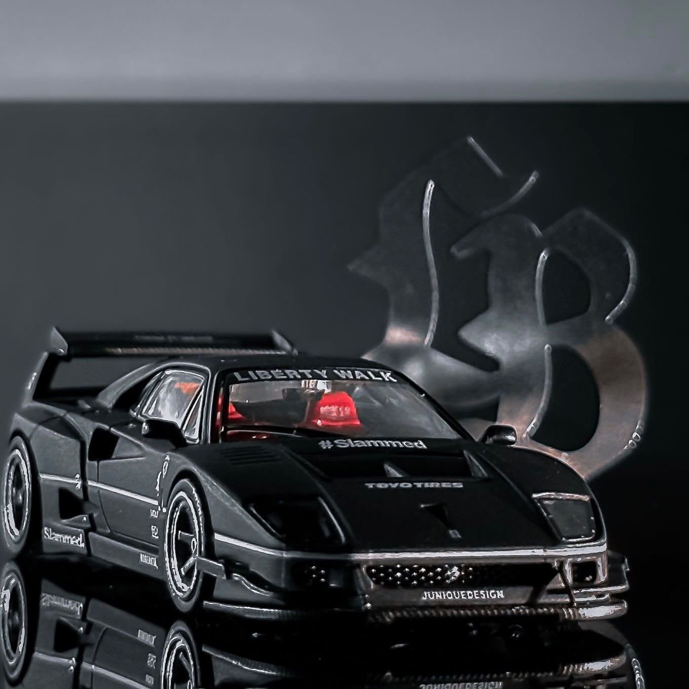 EIDOLON Ferrari F40 LM 精悍マットブラック 未開封新品#3 EIDOLON