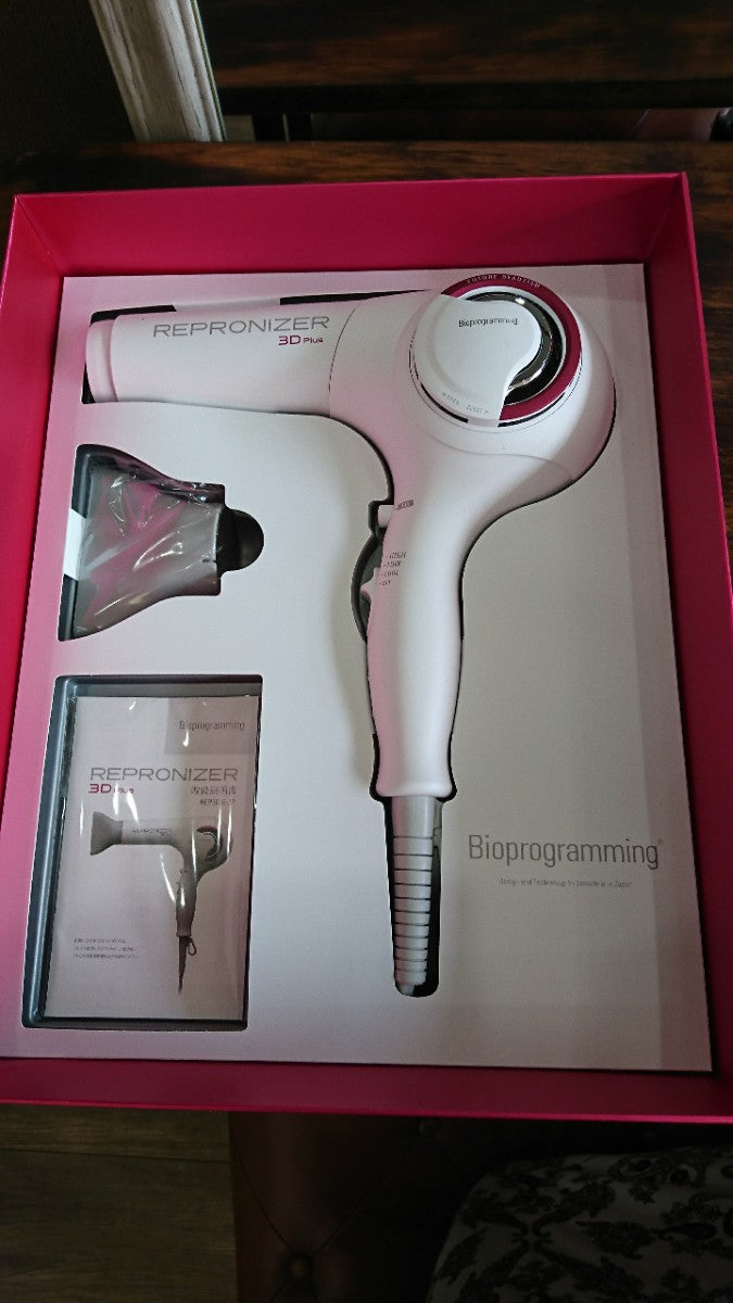 髪がキレイになるドライヤー「レプロナイザー 3D Plus」を徹底レビュー