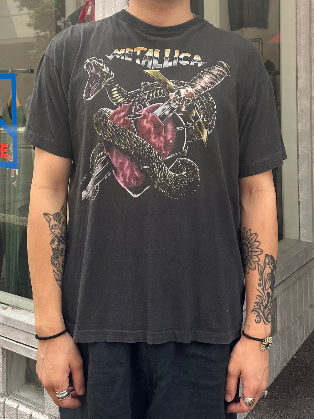 90's METALLICA「SNAKE HEART DAGGER」バンドTシャツ – FUJI STORE