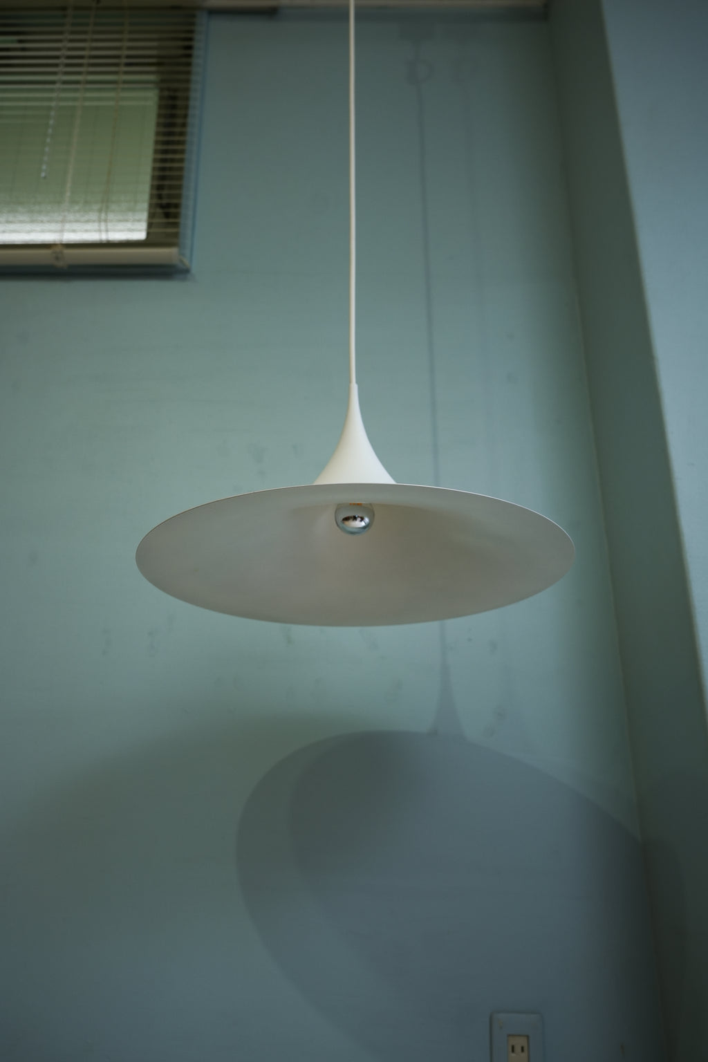 デンマークヴィンテージ セミ ペンダントライト 照明 北欧インテリア