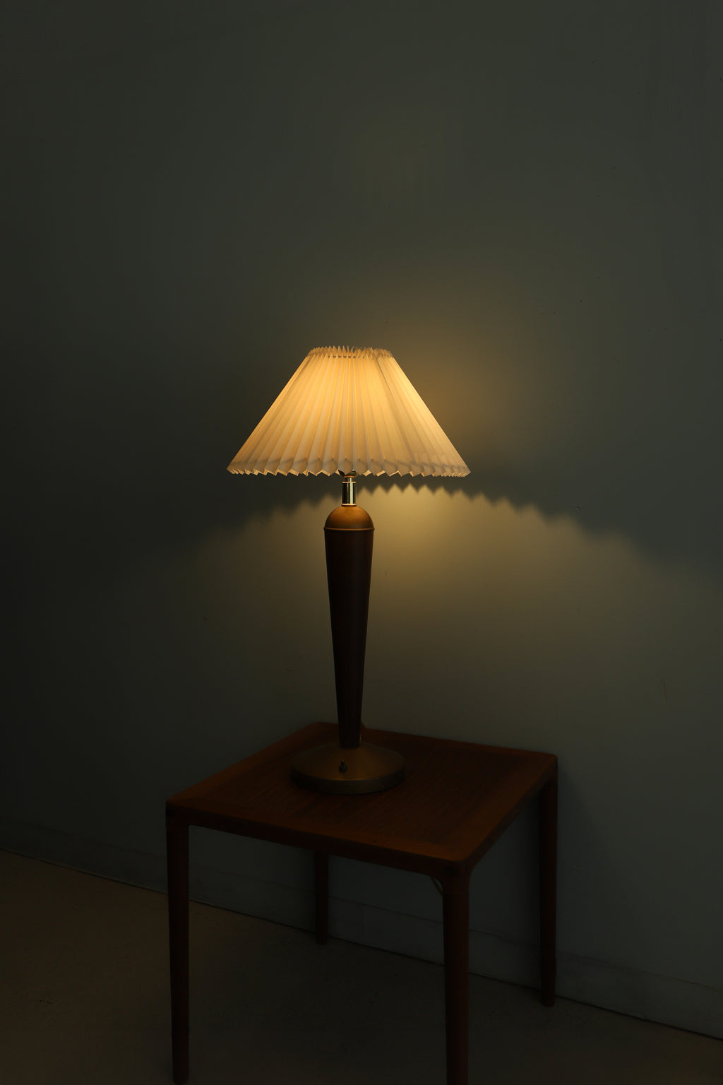 アメリカ製 スタンドライト ミッドセンチュリーデザイン 間接照明/US