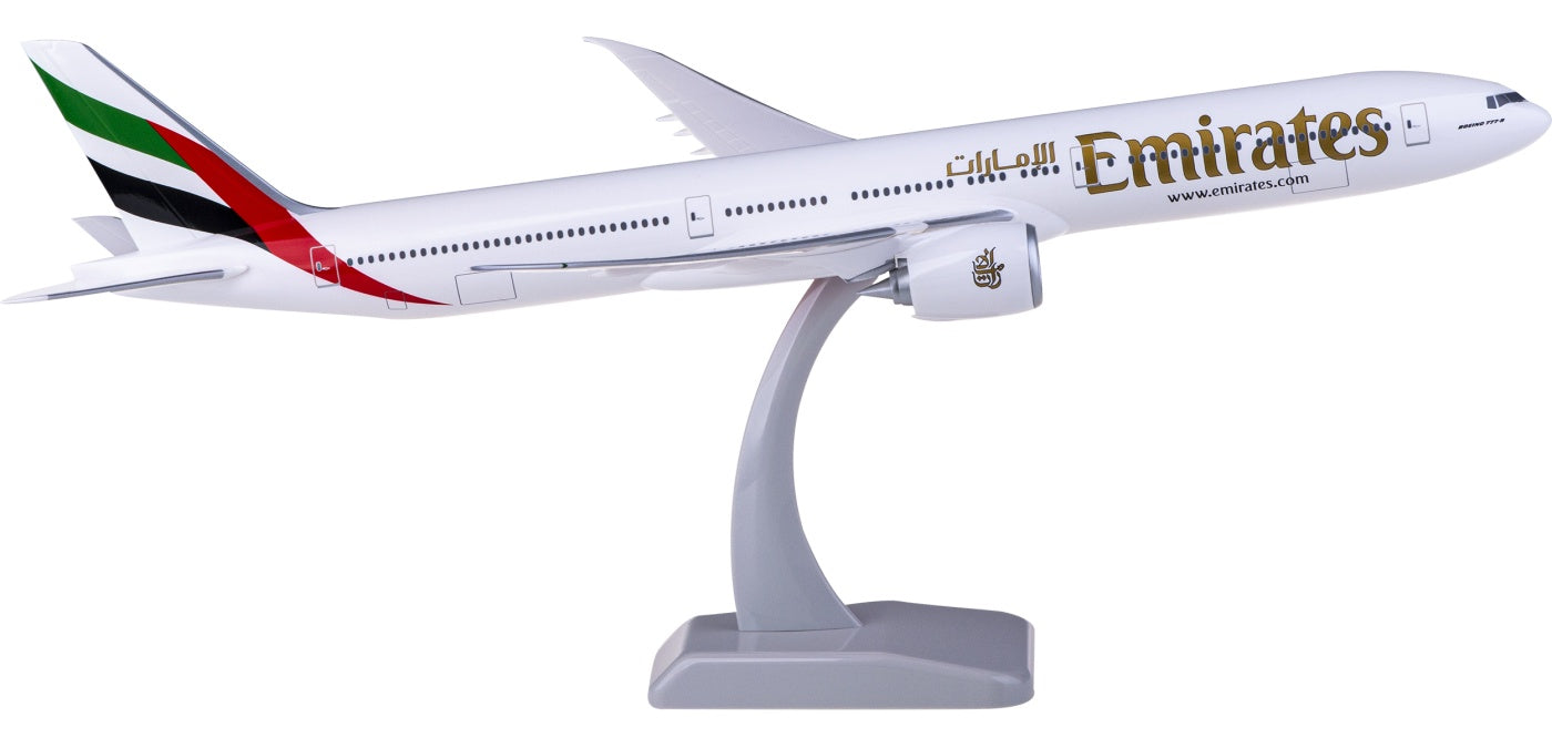 1:200 Hogan Wings HGA221 Emirates Airlines Boeing 777-9X
