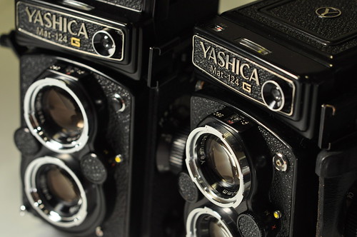 YASHICA Mat-124Gのフィルターは、今も新品で注文できる: 電気林檎出張所