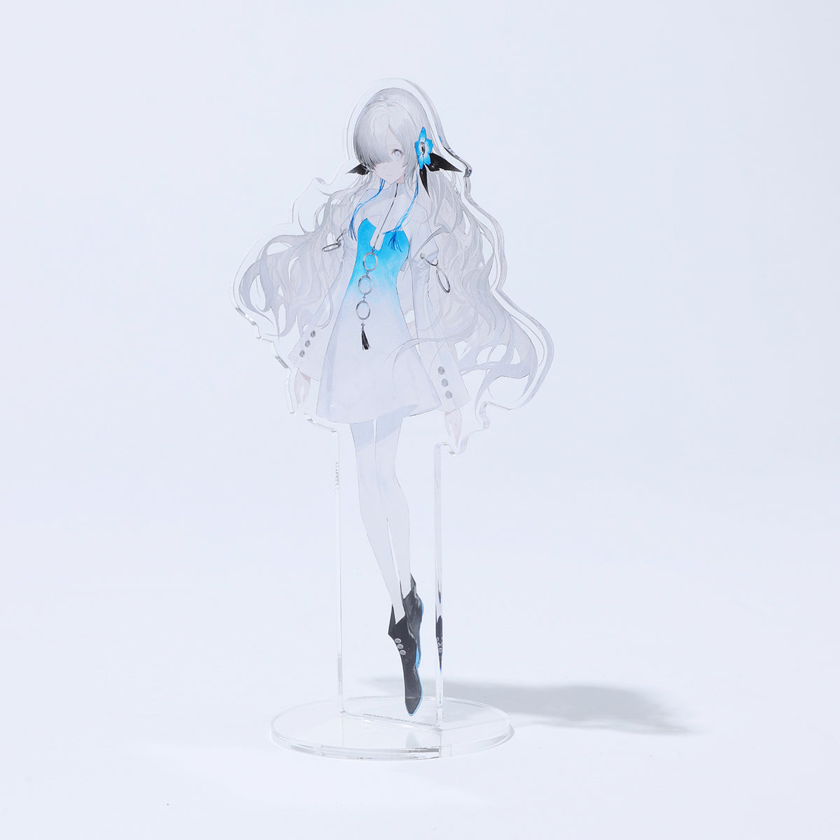 IROHA アクリルスタンド ホワイト IROHA アクリルスタンド ホワイト