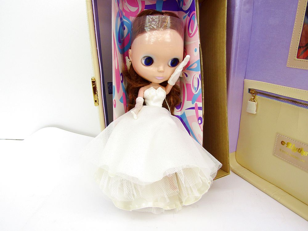 豪華！！ネオブライス CWC限定 ミスアニバーサリーちゃんをお迎えしま