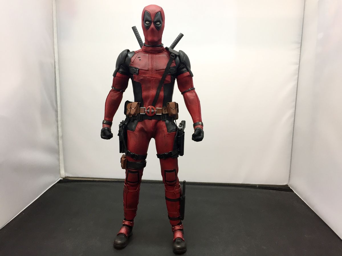sideshow デッドプール1/6 ホットトイズ系 Deadpool Sixth Scale