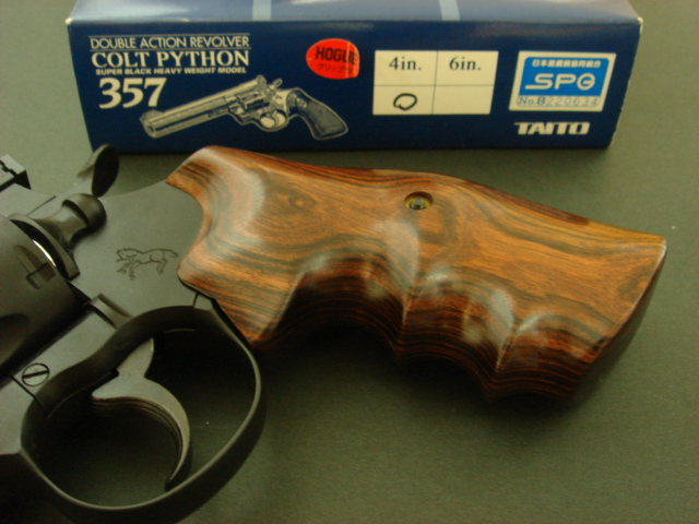 TAITO社製 PPCコルトパイソンカスタム 4インチ モデルガン TAITO社製