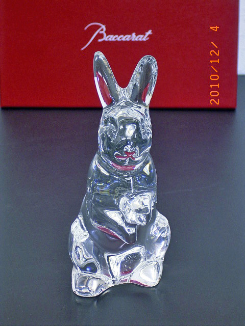 沖縄、北海道以外の方】バカラ ウサギ 置物 Amazon.co.jp: Baccarat