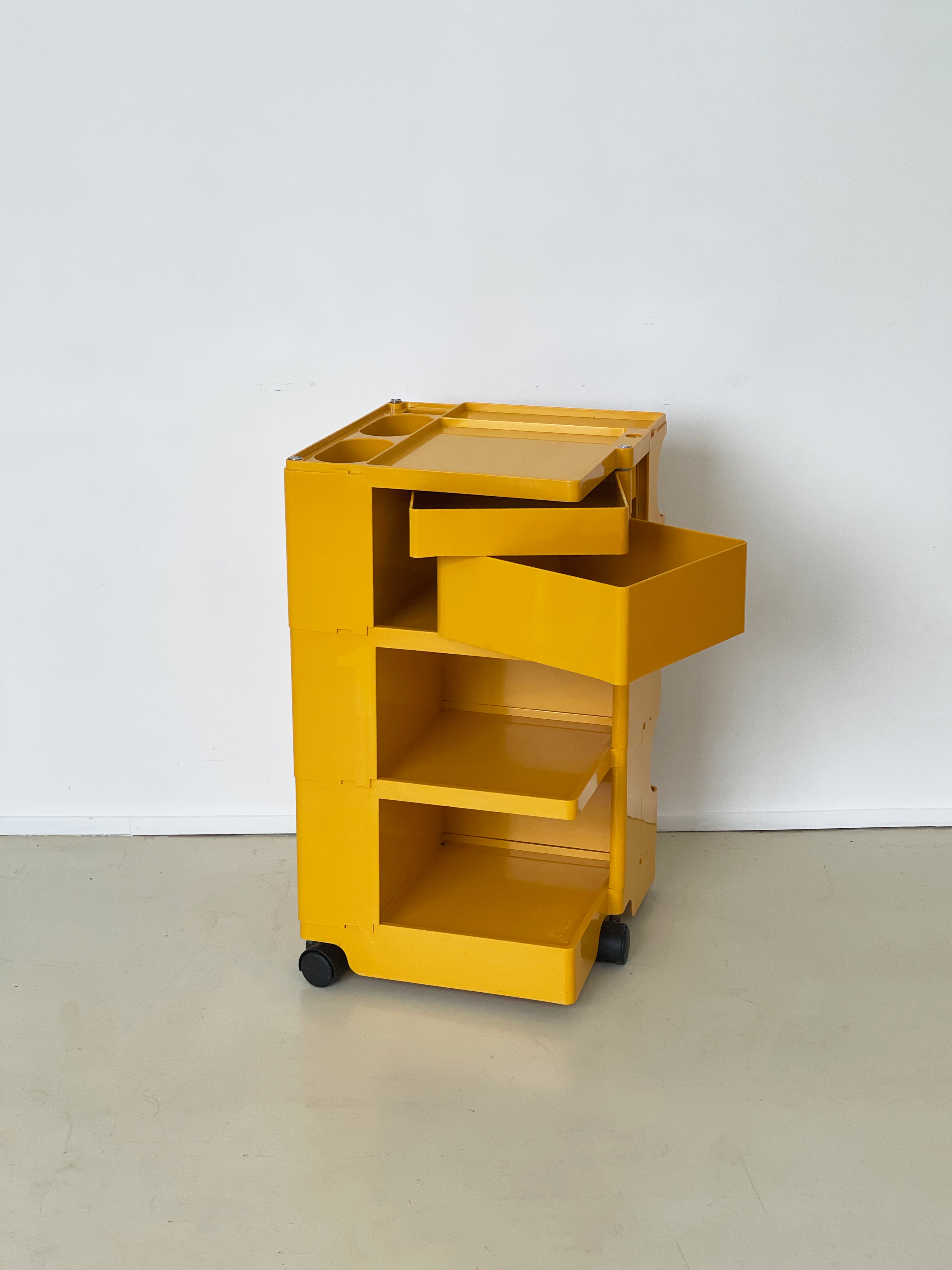 Vintage Yellow Boby Cart by Joe Colombo – Home Union NYC
