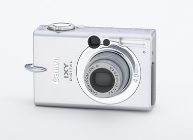 News：キヤノン、「PowerShot」「IXY」5機種を発表