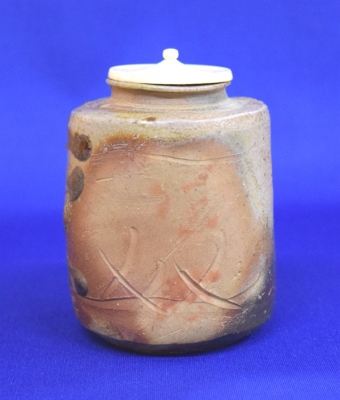 伊勢崎満 備前 肩衝茶入 | 茶道具 小西康のぶろぐ