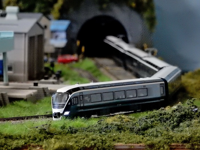 Nゲージ鉄道模型】KATO Nゲージ E261系 サフィール踊り子 8両セットが