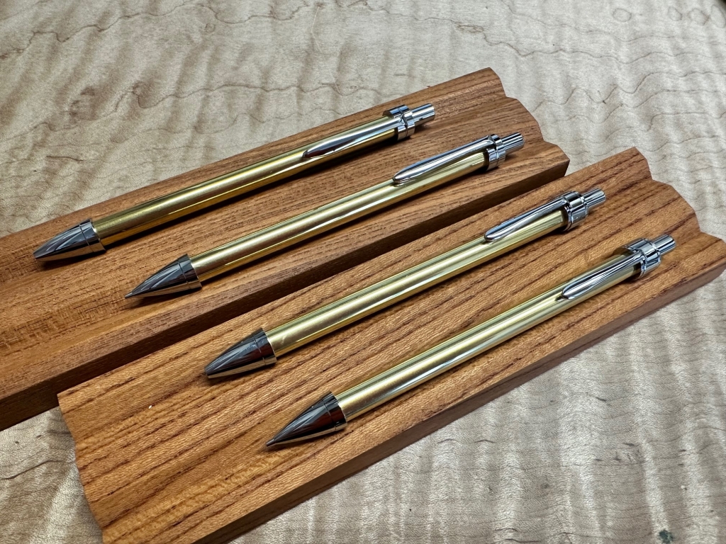 杉 シャープペンシル 浮造り 新うるし 変わり漆 拭き漆 加藤金属