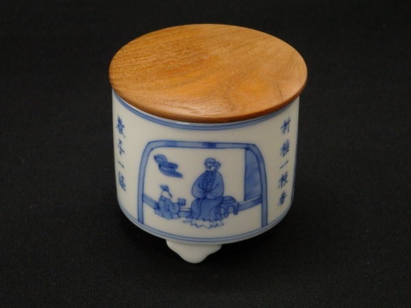 伊万里染付双鹿摘み人物図六角形香炉茶道具茶器香道具香道香香木