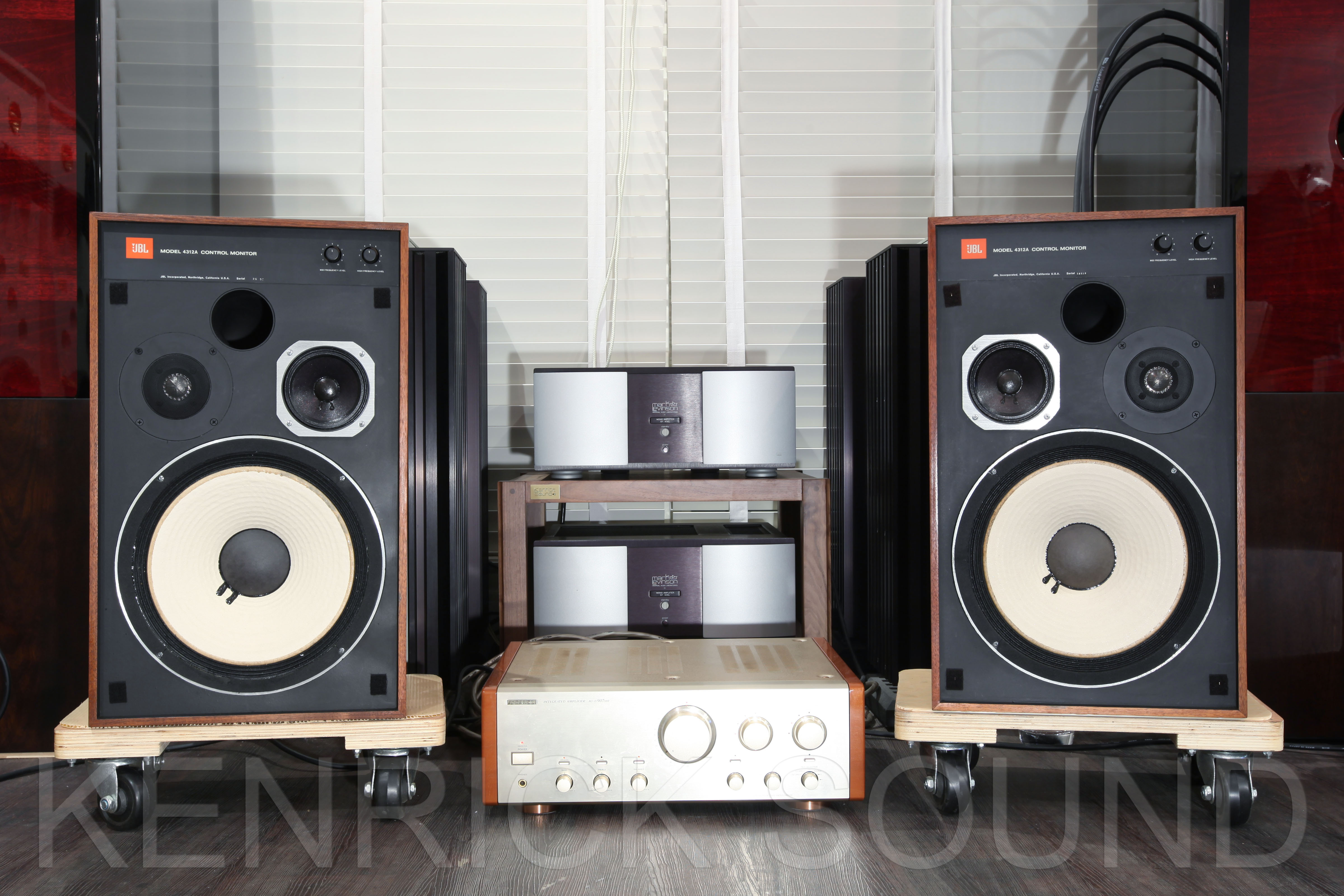 JBL 4312A モニター スピーカー ペアの左1台 JBL 4312A モニター