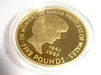 ダイアナ妃 追悼 5ポンド 金貨 22金/K22 39.94g 【イオンタウン君津店