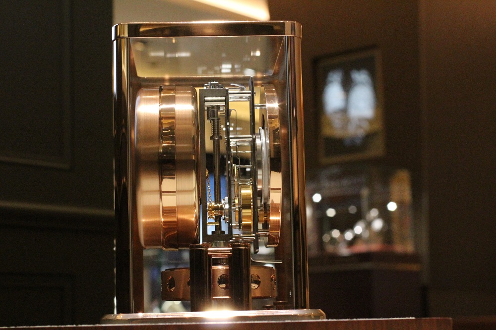 ジャガールクルト】永久機関！？アトモス・クラシック・ムーンフェイズ