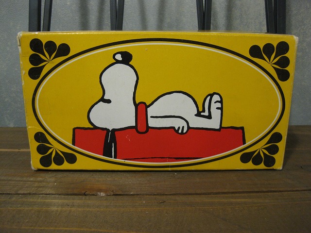 AVON SNOOPY soap dish | little world&flatjeans