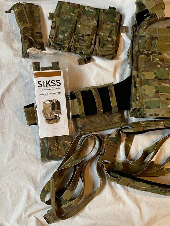 CRYE PRECISION Adaptive Vest System (AVS), SIZE-LARGE 