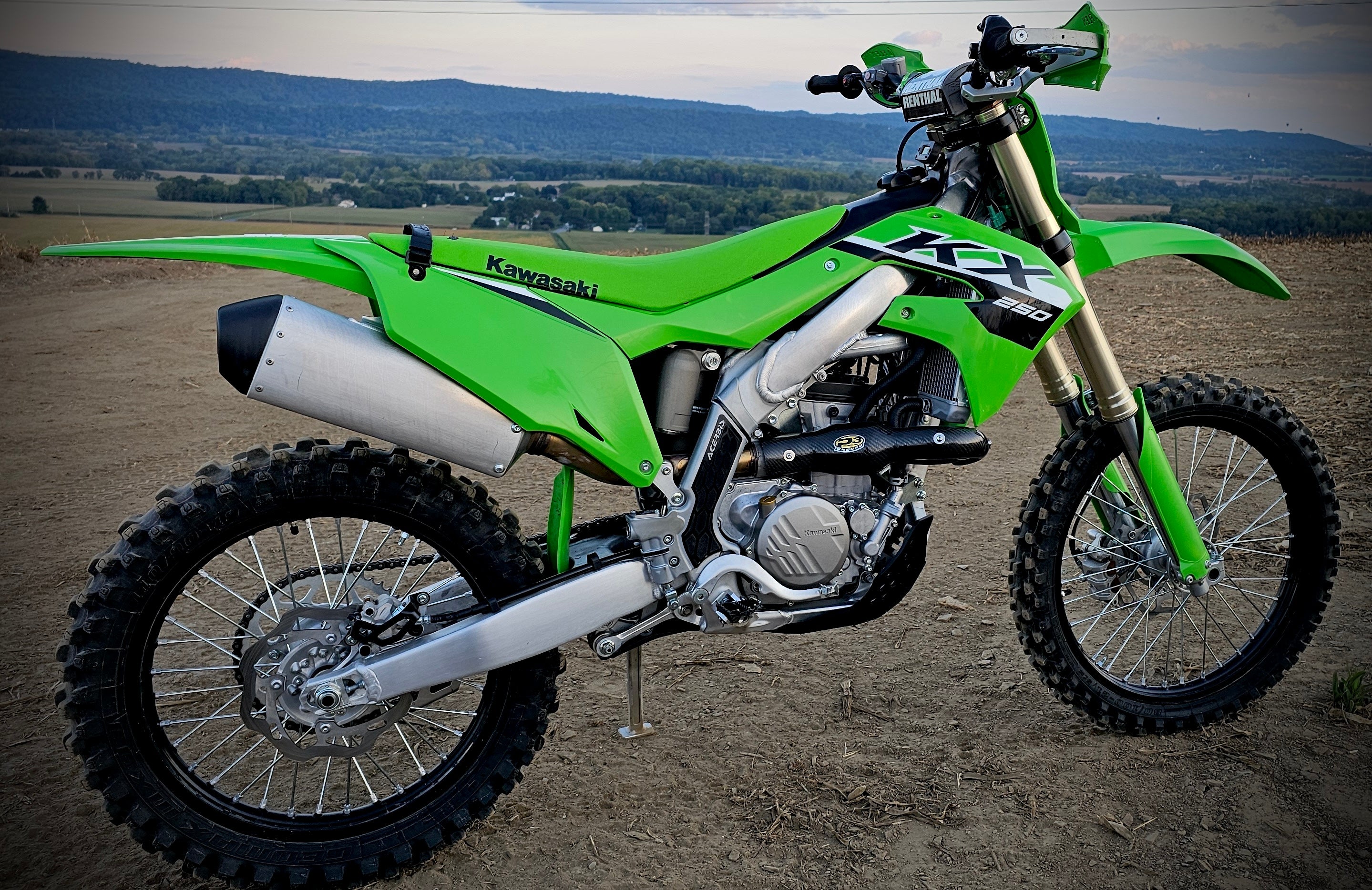 P3 Carbon Heat Shield Kawasaki KX250 F/X/XC | 2021 - 2024 (See Fitment